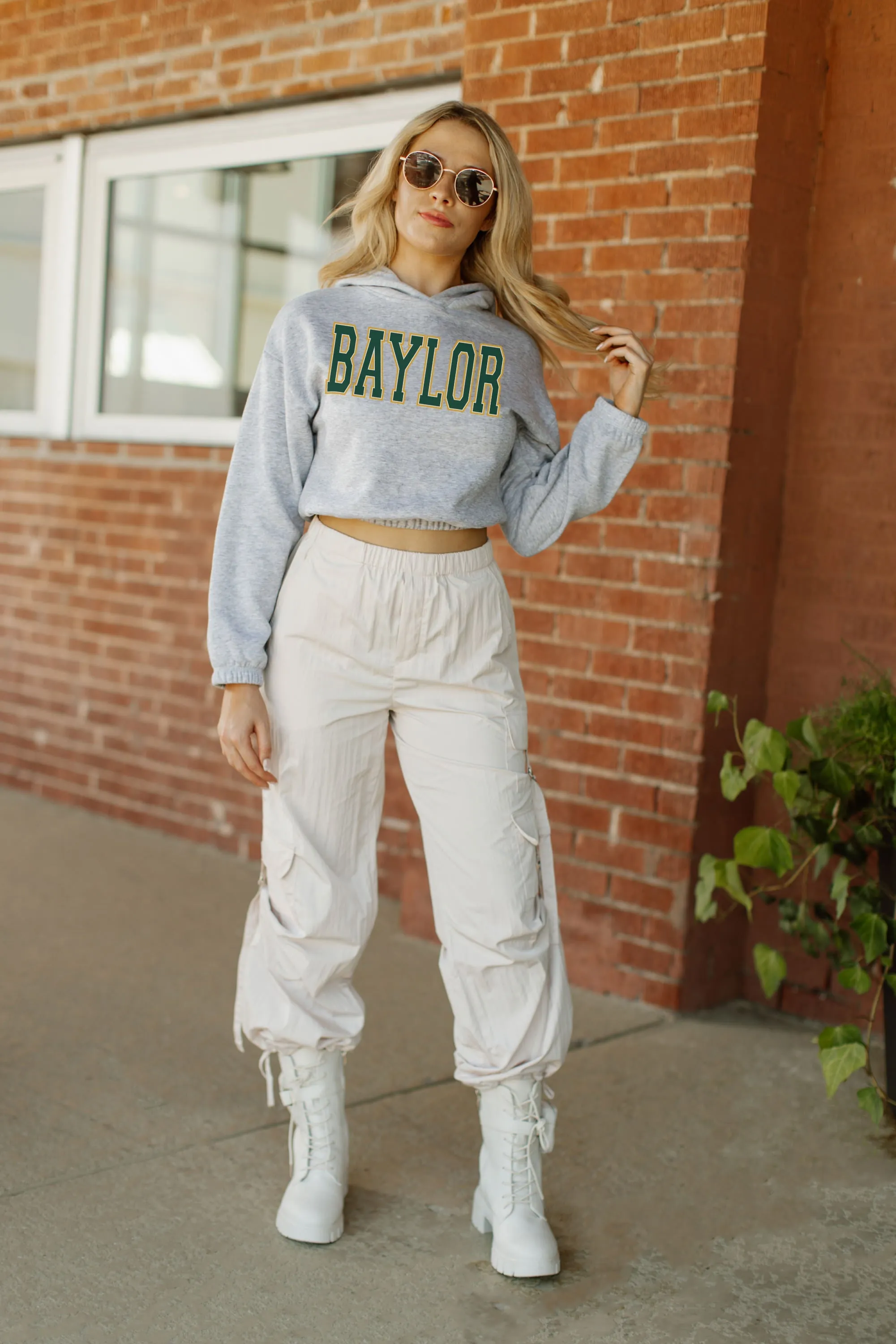 BAYLOR BEARS HEADED TO VICTORY BANDED CROPPED HOODIE BY MADI PREWETT TROUTT