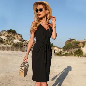 Elegant Black Sleeveless Resort Dress with Pleated Hip Pack Skirt