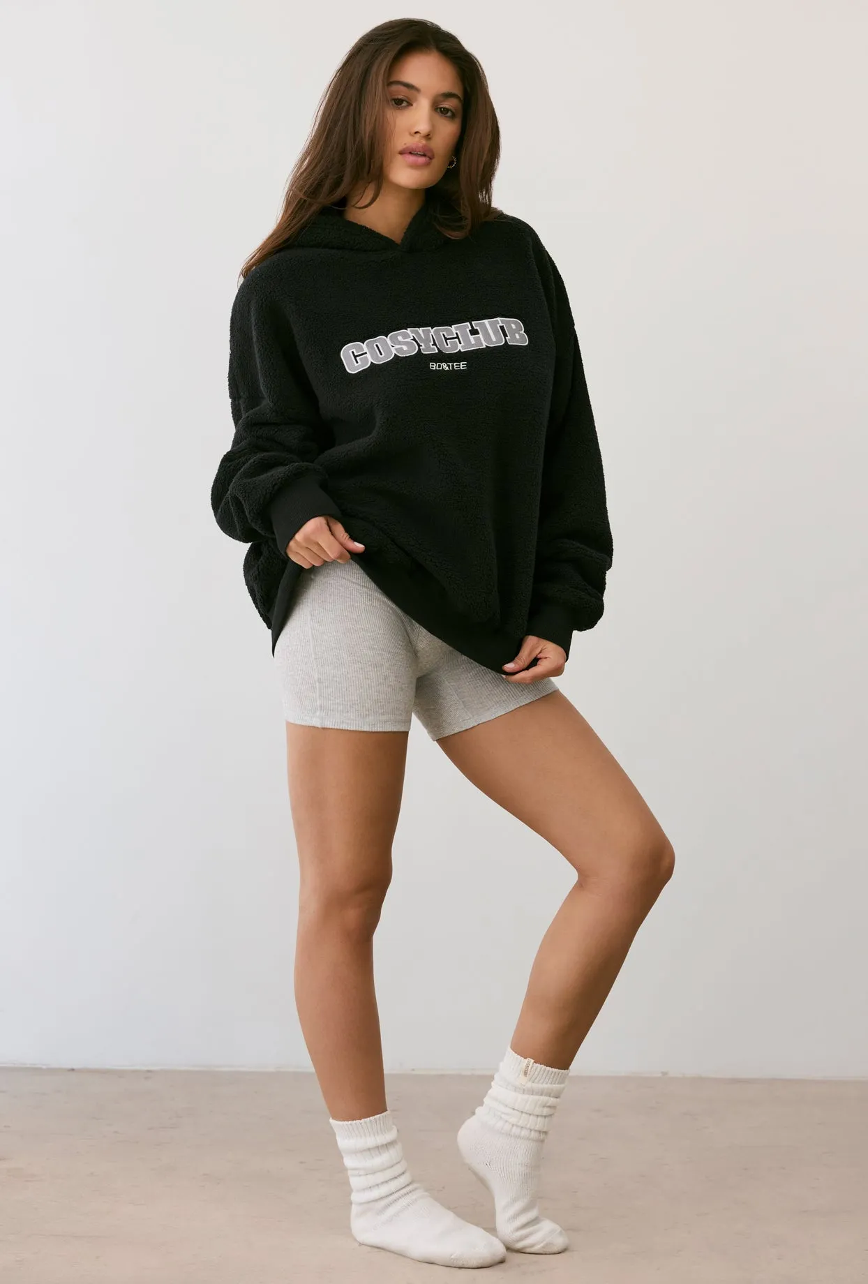 Oversized Fleece Hooded Sweatshirt in Onyx