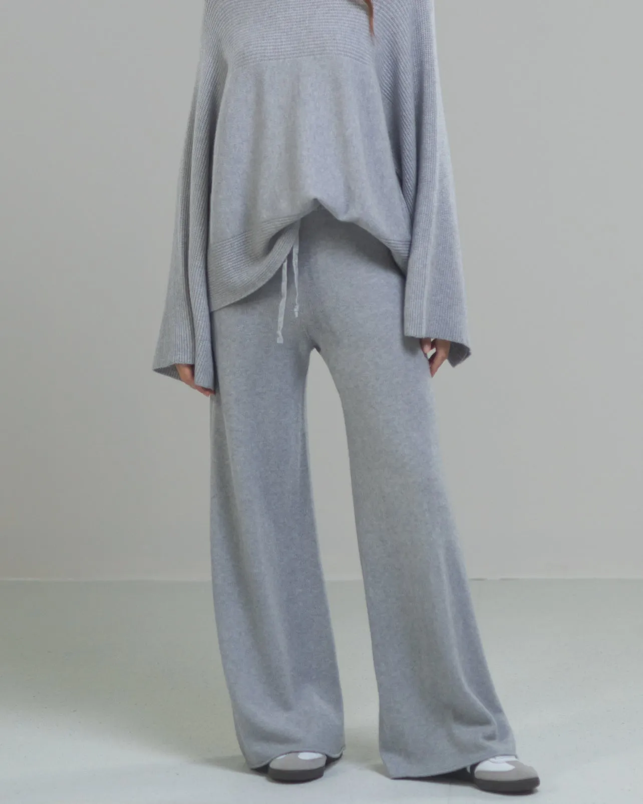 Relaxed Pants | Light Grey